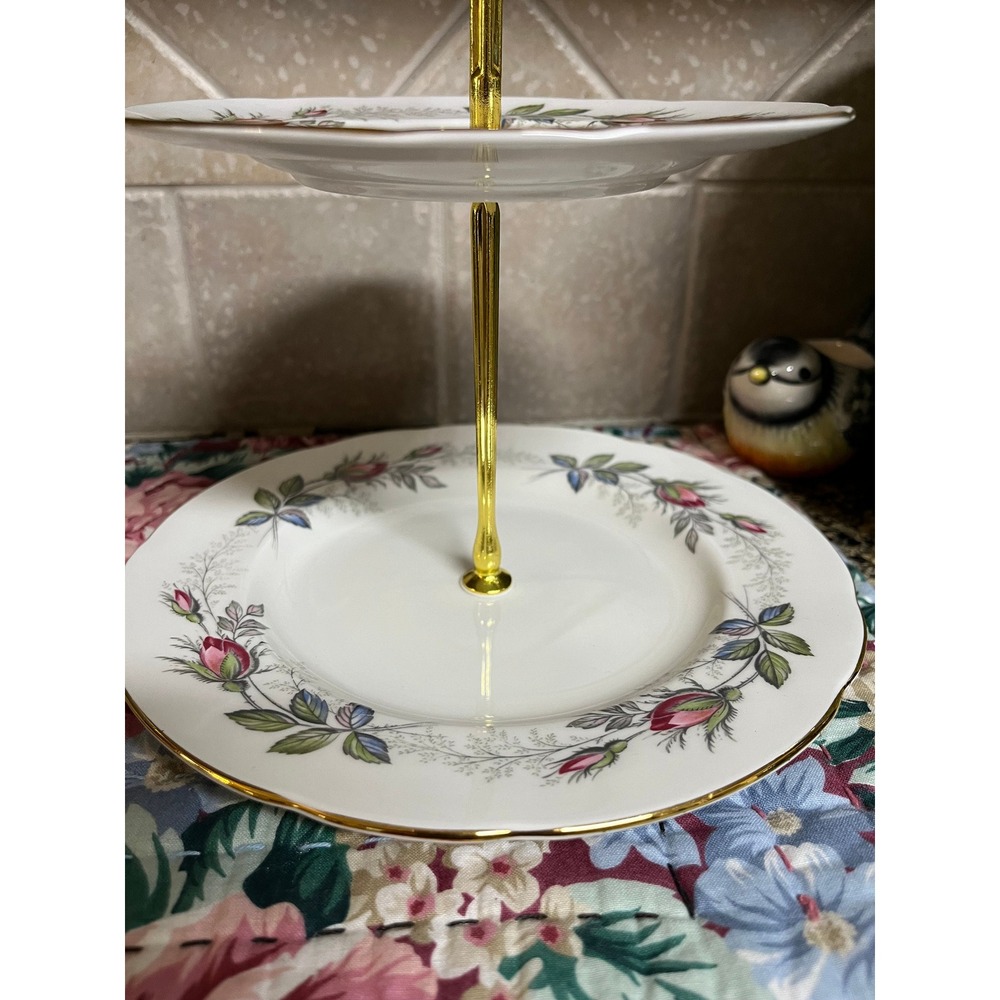 Vintage Paragon‎ Bridal Rose 2-Tier Tidbit Tray: Gold Trimmed Party Dish - Picture 8 of 10